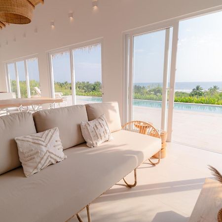 Tanusas Retreat & Spa Puerto Cayo Exterior foto