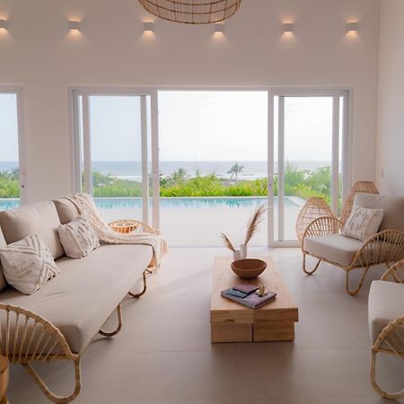 Tanusas Retreat & Spa Puerto Cayo Exterior foto