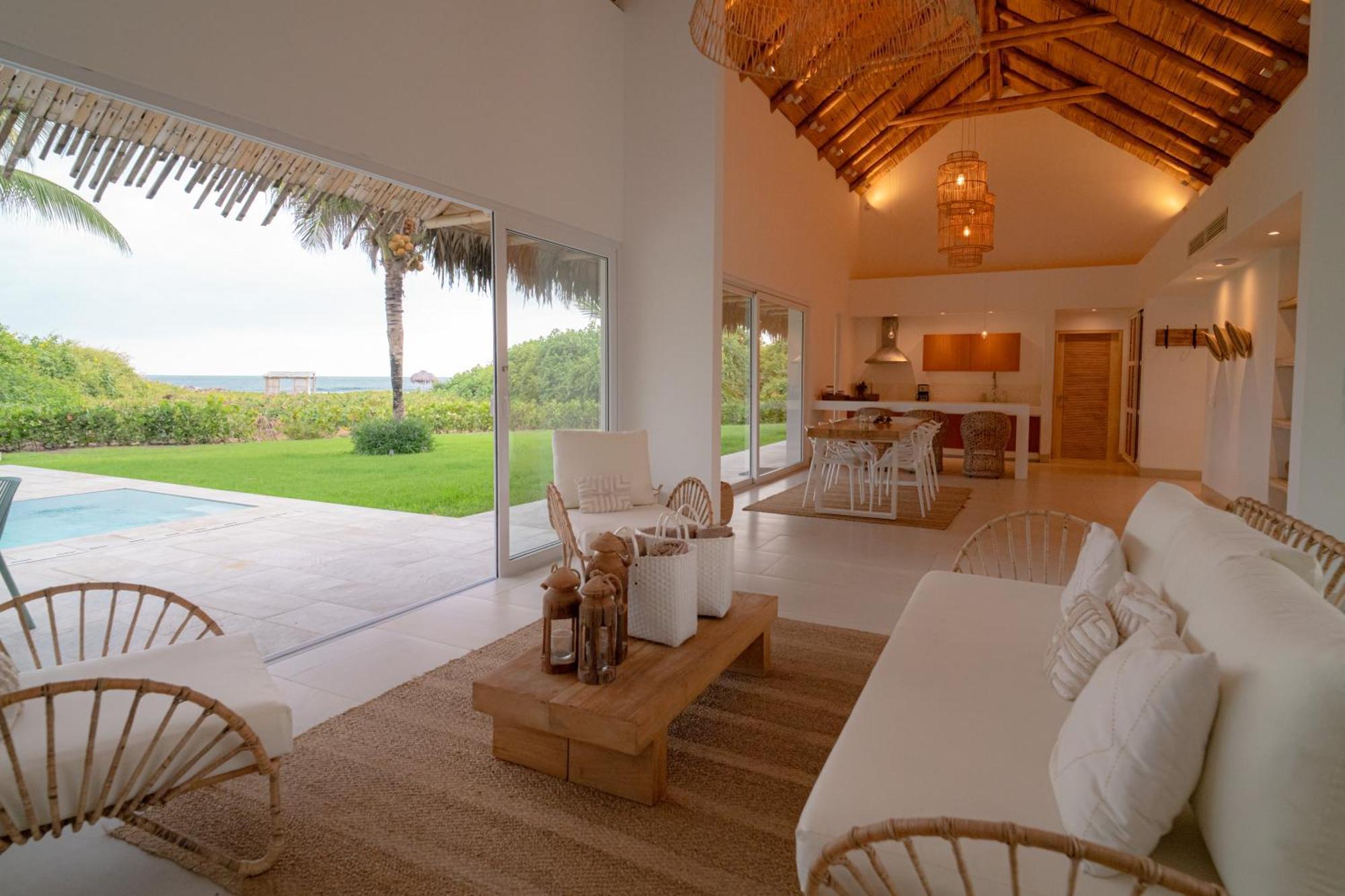 Tanusas Retreat & Spa Puerto Cayo Exterior foto